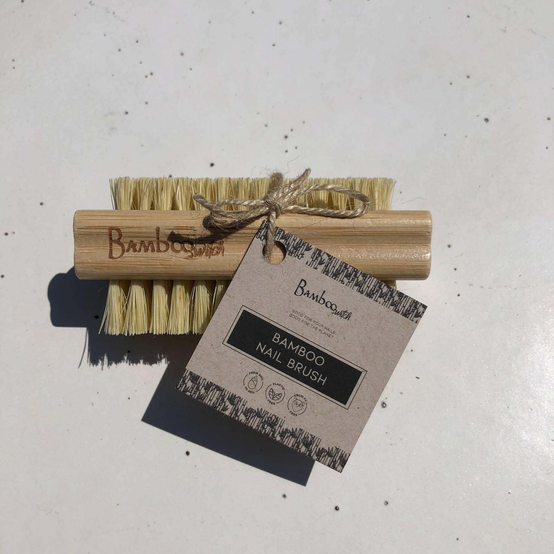 Bamboo Vegan Nail Brush | Gardening | Self Care Bestseller