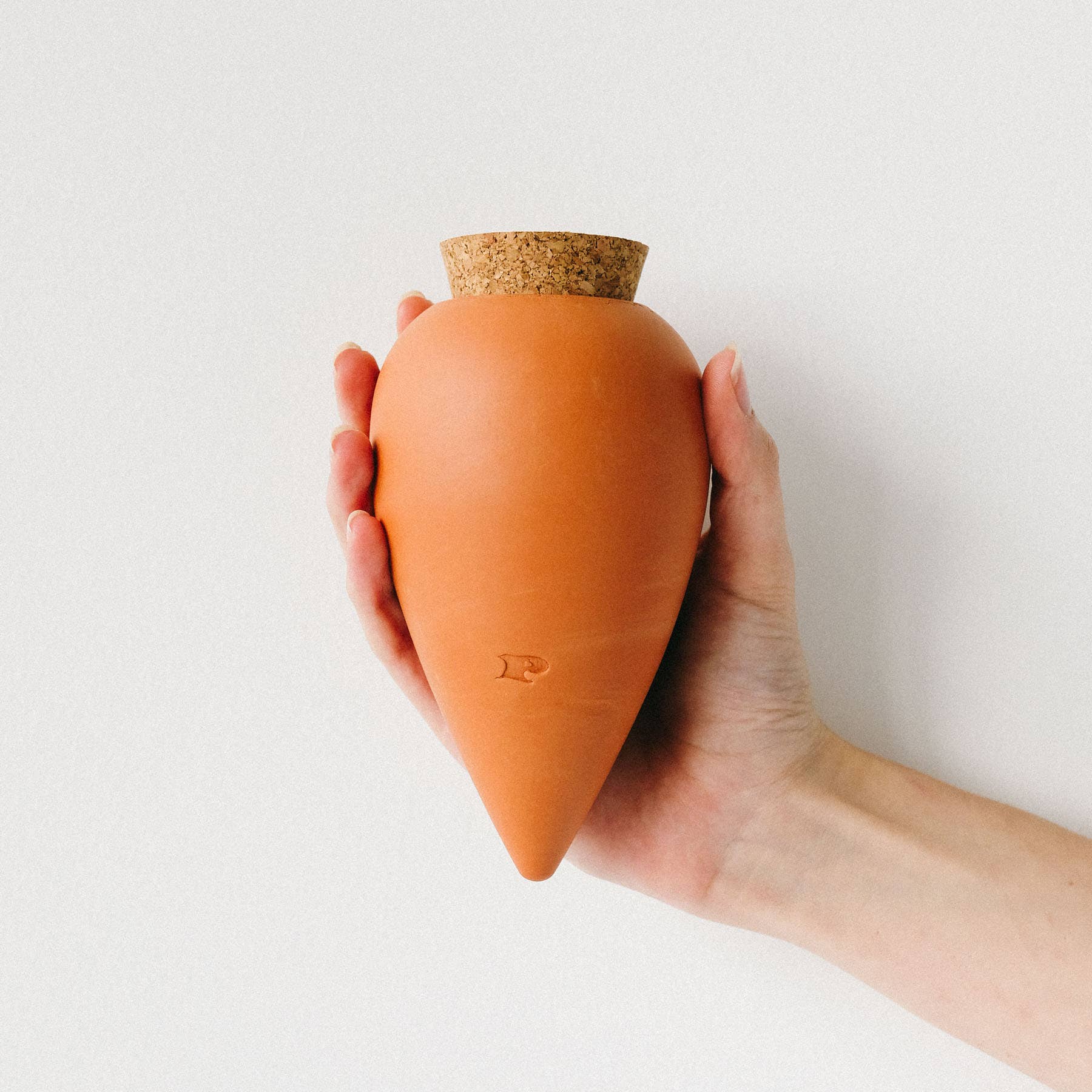 Pepin Hydrating Olla - Terracotta