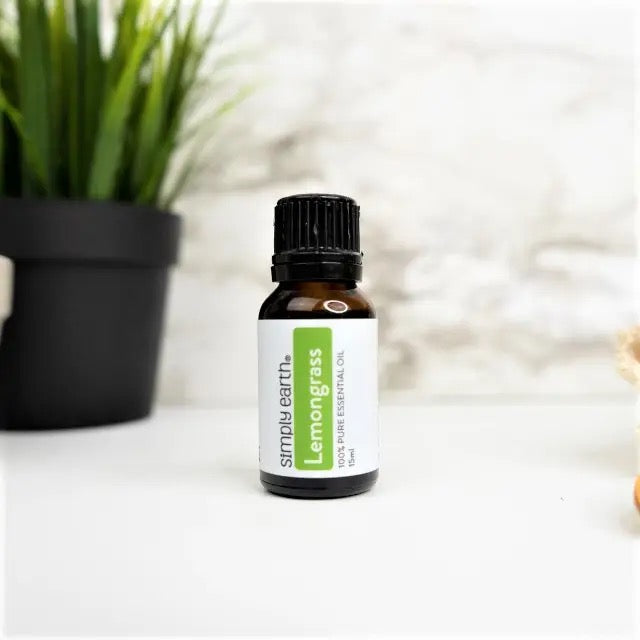 Simply Earth - Lemongrass Essential Oil 15ml